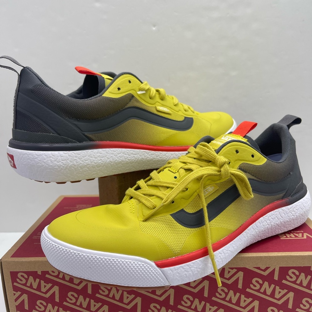 Vans WMNS Mte Ultrarange Exo
Sulphur
VN000CWCD2P Sneakers - Picture 13 of 16